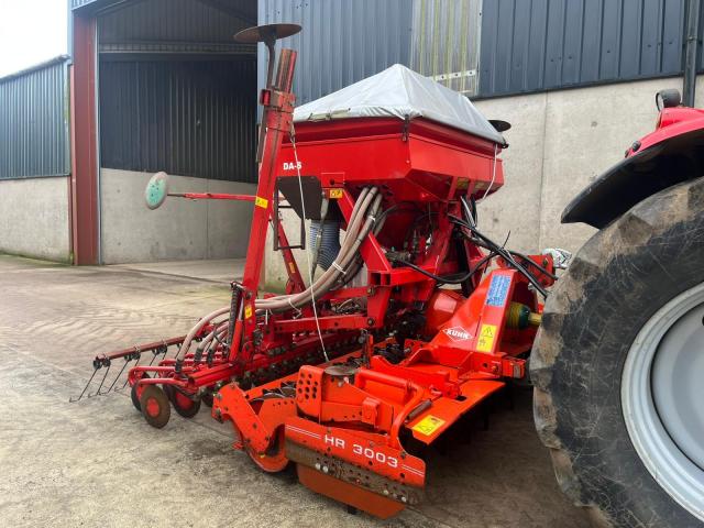 Kuhn 3003