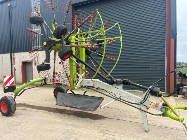 Claas 2600